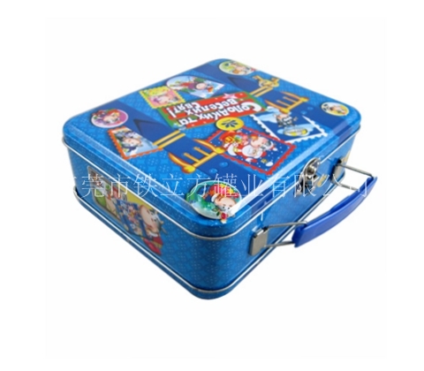 蓝色午餐铁盒